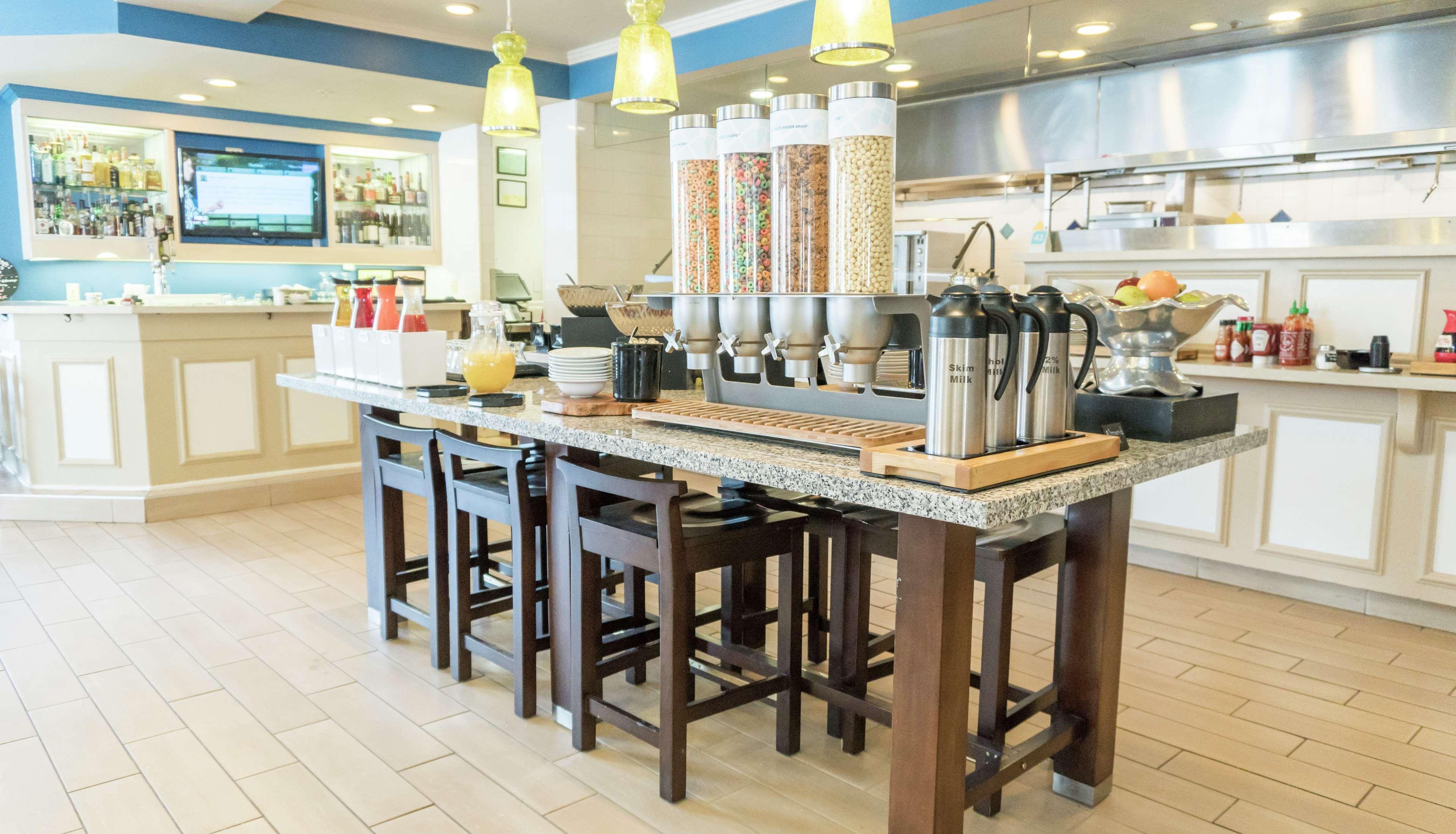 Hilton Garden Inn Plymouth Eksteriør billede